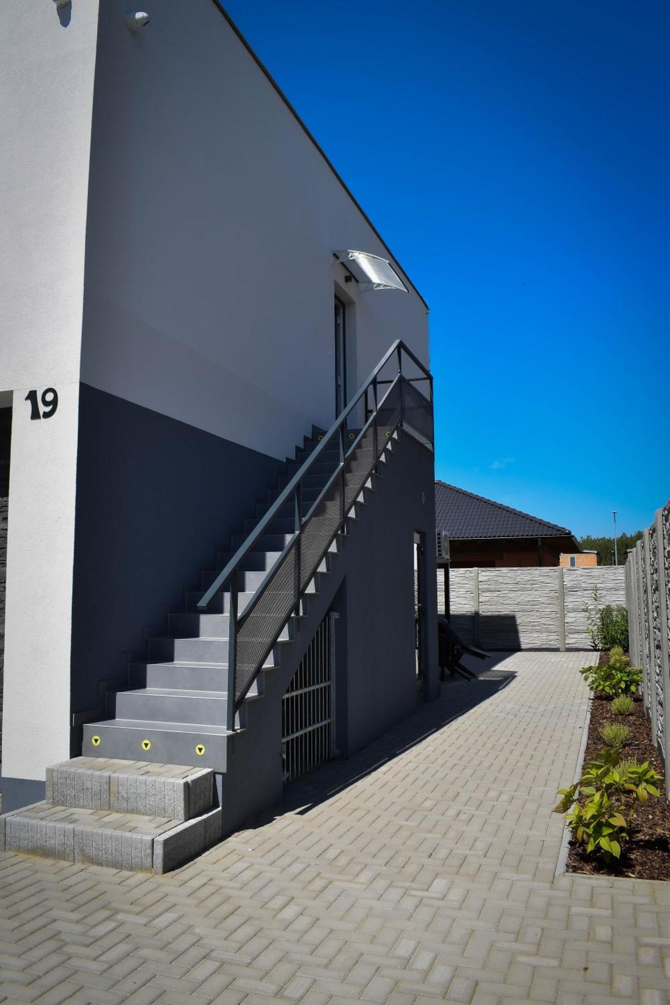 Apartmany Catalina Nesvady Exterior photo
